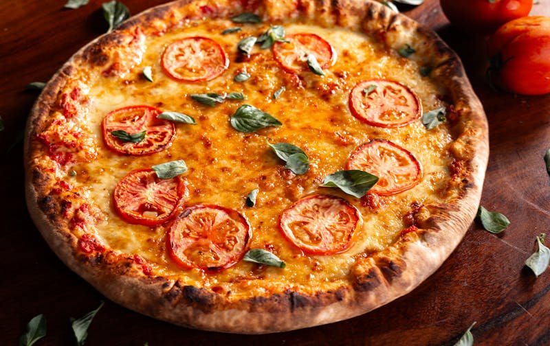 Homemade margherita pizza recipe from Green lantern pizza
